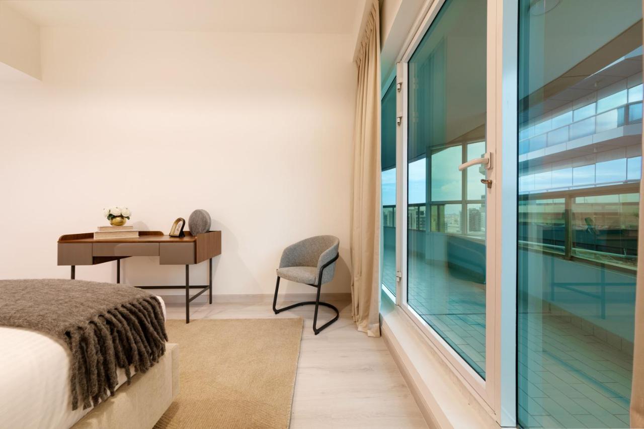 Maison Privee - Millennium Executive Tower Apartment Dubai Exterior photo